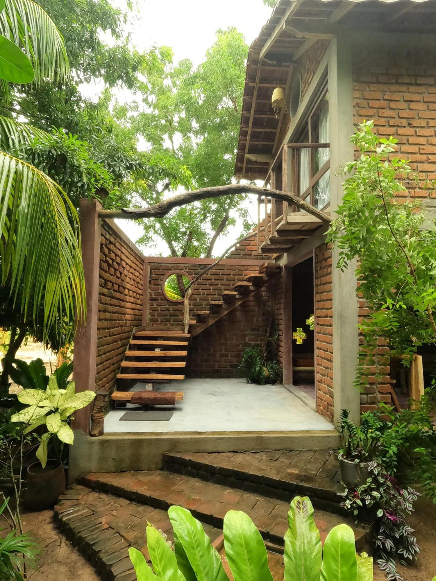 Monsoon Eco Resort - Whisky Point Arugambay Pottuvil Oda fotoğraf